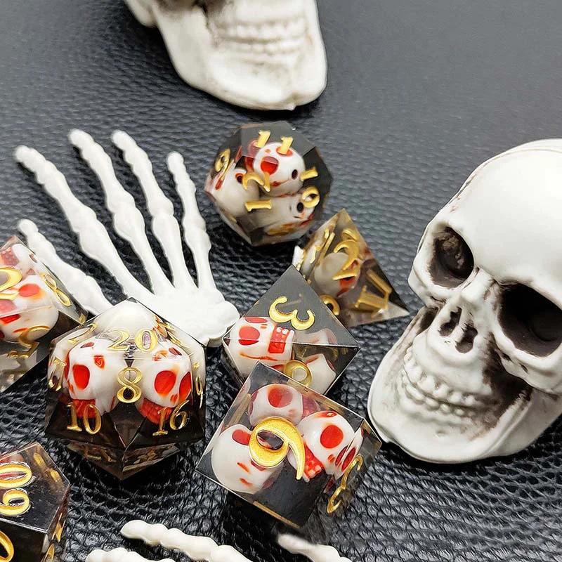 7Pcs/set Skull Dice Red Black D4 D6 D8 D10 D% D12 D20 Polyhedral Games Dice Set for Role Playing Board Table Games