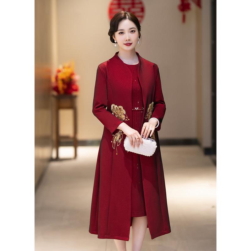 

Элегантное бархатное свадебное пальто-накидка для свекрови – весенний стиль чонсам 4XL