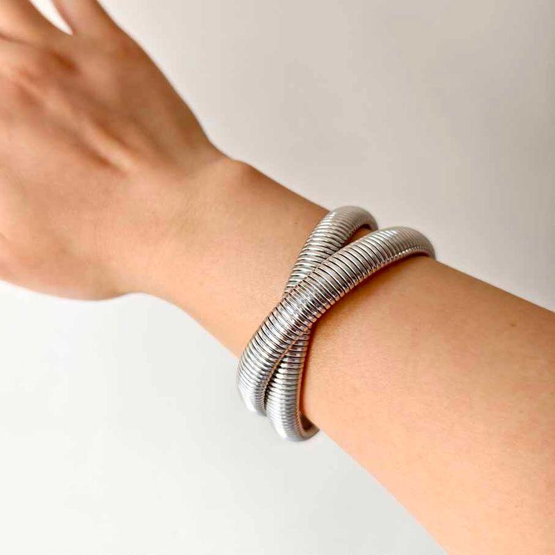 

Sanhuan Stretch Retro Twin Titanium Steel No Fading Bracelet Double Ring Silver 1cm Wide