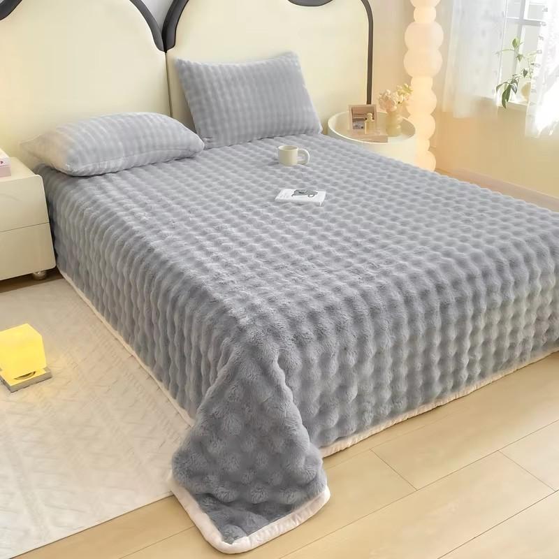 1pc Plaid Flannel Blanket Sheet Warm Soft Cozy Throw Blanket Sofa Bed Room Office Nap Blanket Autumn Winter Fluffy Bubble Fleece Blanket Sheet