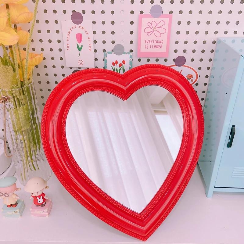 Kawaii Heart Shape Decorative Mirror INS Style Vintage Mirror Wall-mounted Mirror for Girls Bedroom Decoration 2025 Wholesales