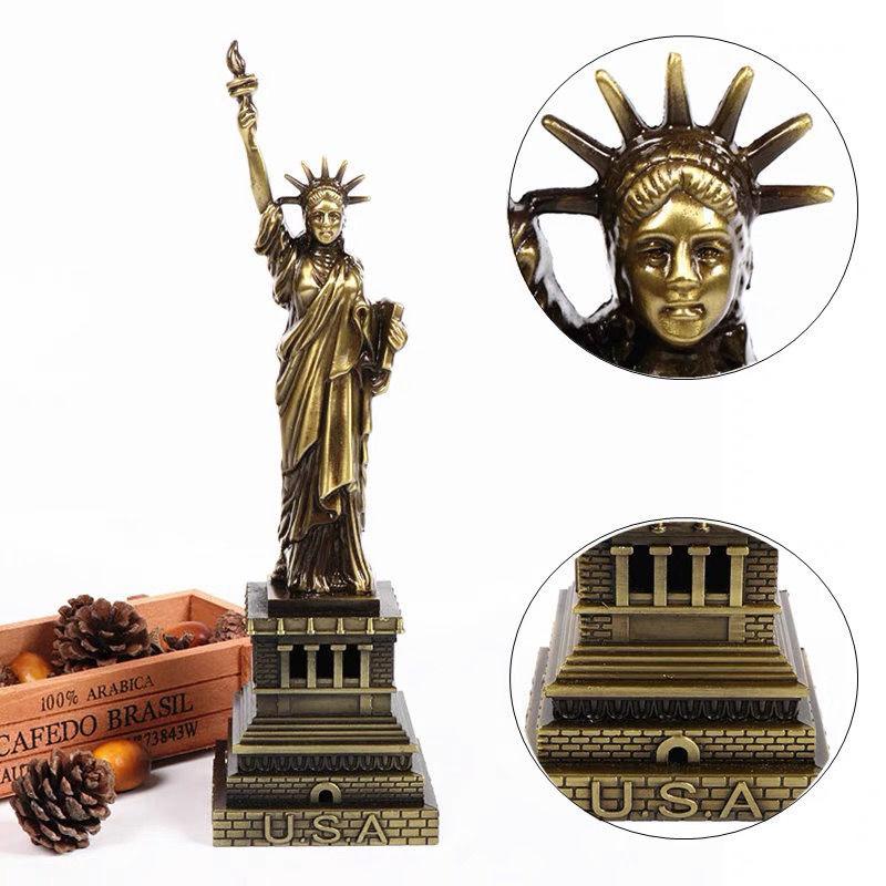 Statuetta Metallo Retro – Decorazione da Tavolo per Casa e Ufficio Souvenir Regalo