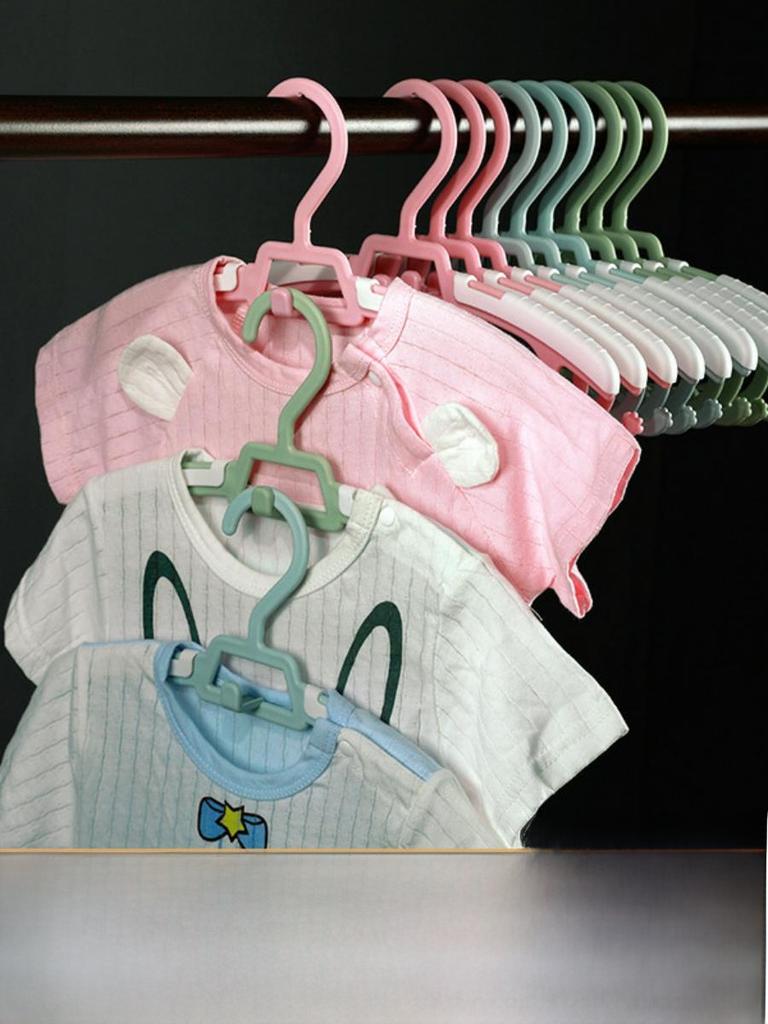 New Multi-Functional Children's Plastic Clothes Hanger Anti-Slip Seamless Baby Home Use Retractable Storage Clothes Hanger