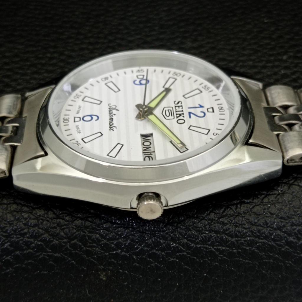 VINTAGE SEIKO 5 AUTOMATIC JAPAN MENS REFURBISHED WHITE DIAL WATCH A500179-2 R151a-a500179
