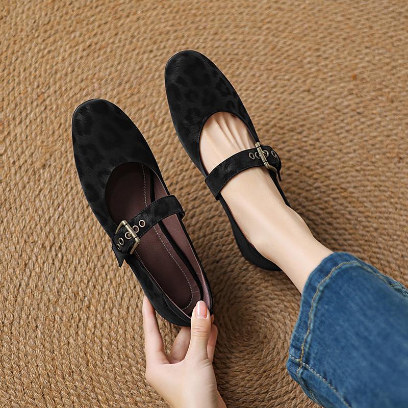 Krazing Pot Cow Skin Spring Summer Size 43 Size 42 Size 41 Thick Low Heels Women Round Toe Leisure Leopard Pumps