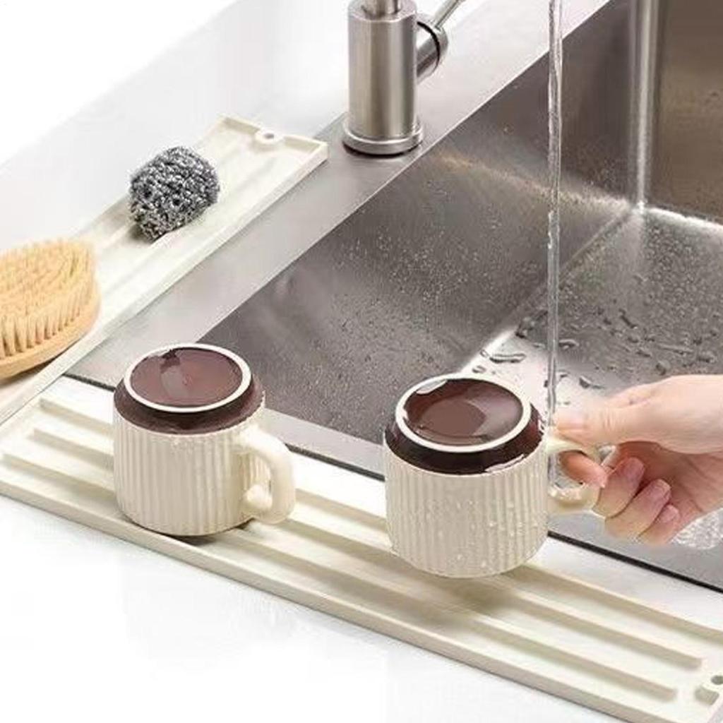 1/2 szt. Silikonowa Mata Susząca do Kuchni, Mata Drenująca w Szczelinę Płyty Grzewczej, Antypoślizgowa Mata na Naczynia Kuchenne, Stojak na Pokrywki Garnków, Podkładki pod Akcesoria Kuchenne