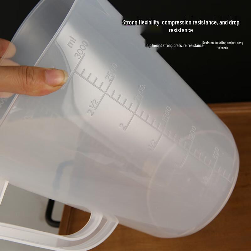 Graduated Plastic Measuring Cups