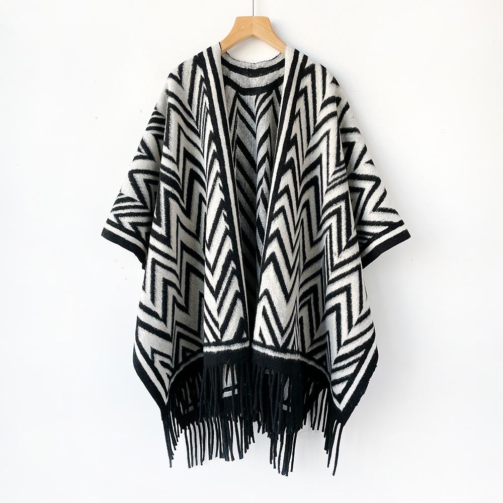 

British Style Classic Light Luxury Plaid Scarf Large Shawl High-End Plaid Double-Sided Cloak Cloak Autumn And Winter Warm Scarf One Size