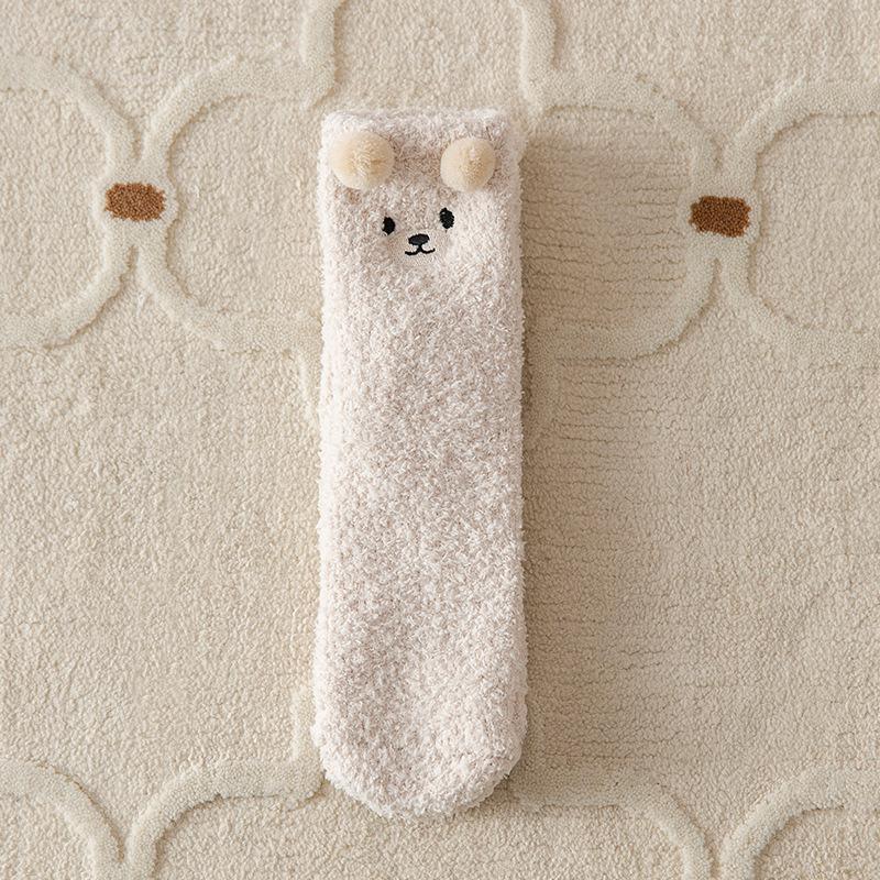 No-Shed Coral Fleece Socks for Women & Girls: Cute Bear Design, Thick Fleece, Mid-Calf, Perfect for Autumn/Winter Sleep.