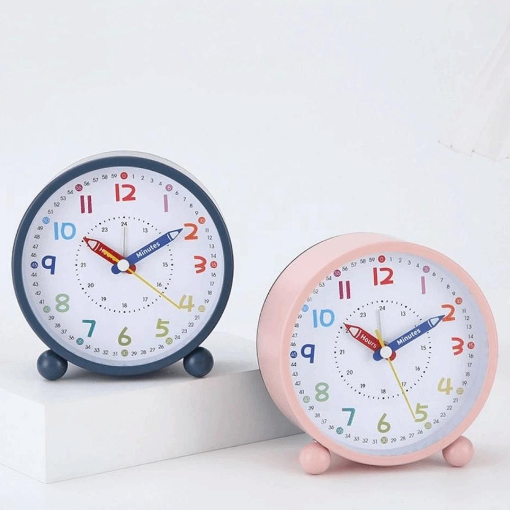 Battery Operated Children's Alarm Clock Portable Desk Clock Retro Alarm Clock Time Management Tool