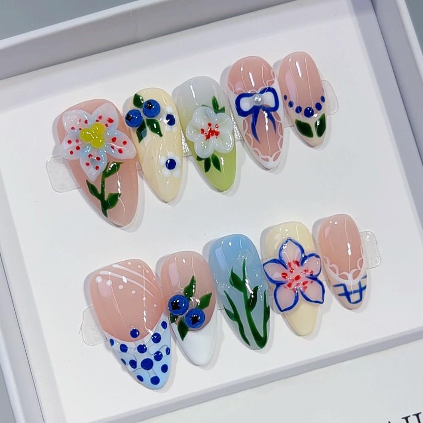 Handmade 3D French Style Multi-color Wearable Nail Tips