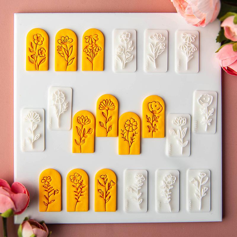 Fresh Flower Clay Soft Pottery Earrings Molds Are Suitable for Making Handmade Diy Jewelry Pendants Polymer Clay Tools