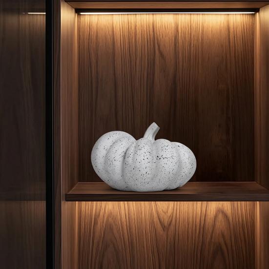 Halloween Pumpkin Ornaments, Resin Delicate Texture Stable Sculpture, Spotted Textured Accents, for TV Cabinet Wine Cabinet Table Decor