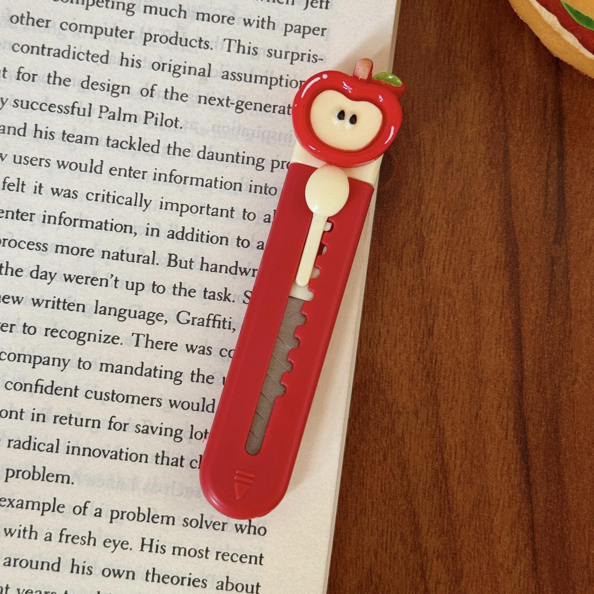 Kawaii Apple Shape Craft Knife Cute Cartoon Utility Cutter for Package Opening Scrapbooking Safe Retractable Utility Knife