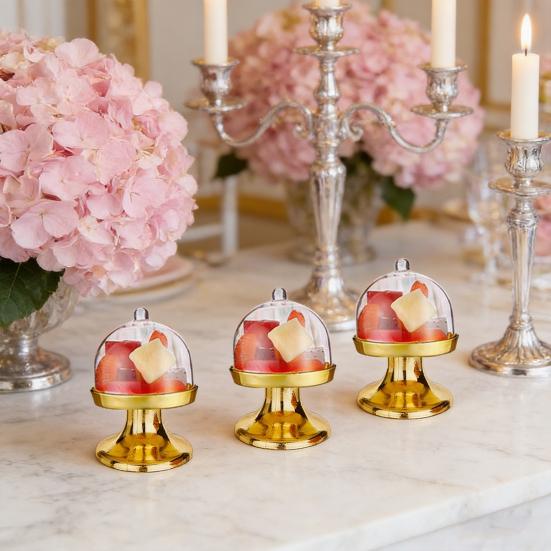 Mini-Kuchenständer aus Kunststoff mit Kuppelhaube Klar Dessert Cupcake Ausstellungsständer Schokoladen-Süßigkeiten-Platte für Geburtstag Feiertag Babyparty Teeparty Zubehör