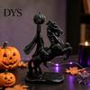 Einzigartige Dunkle Atmosphäre Ornamente Kopfloser Reiter mit Kürbis Statue, Mattschwarze Halloween Harzfigurine, Gruselige Tischmitte Gotisch