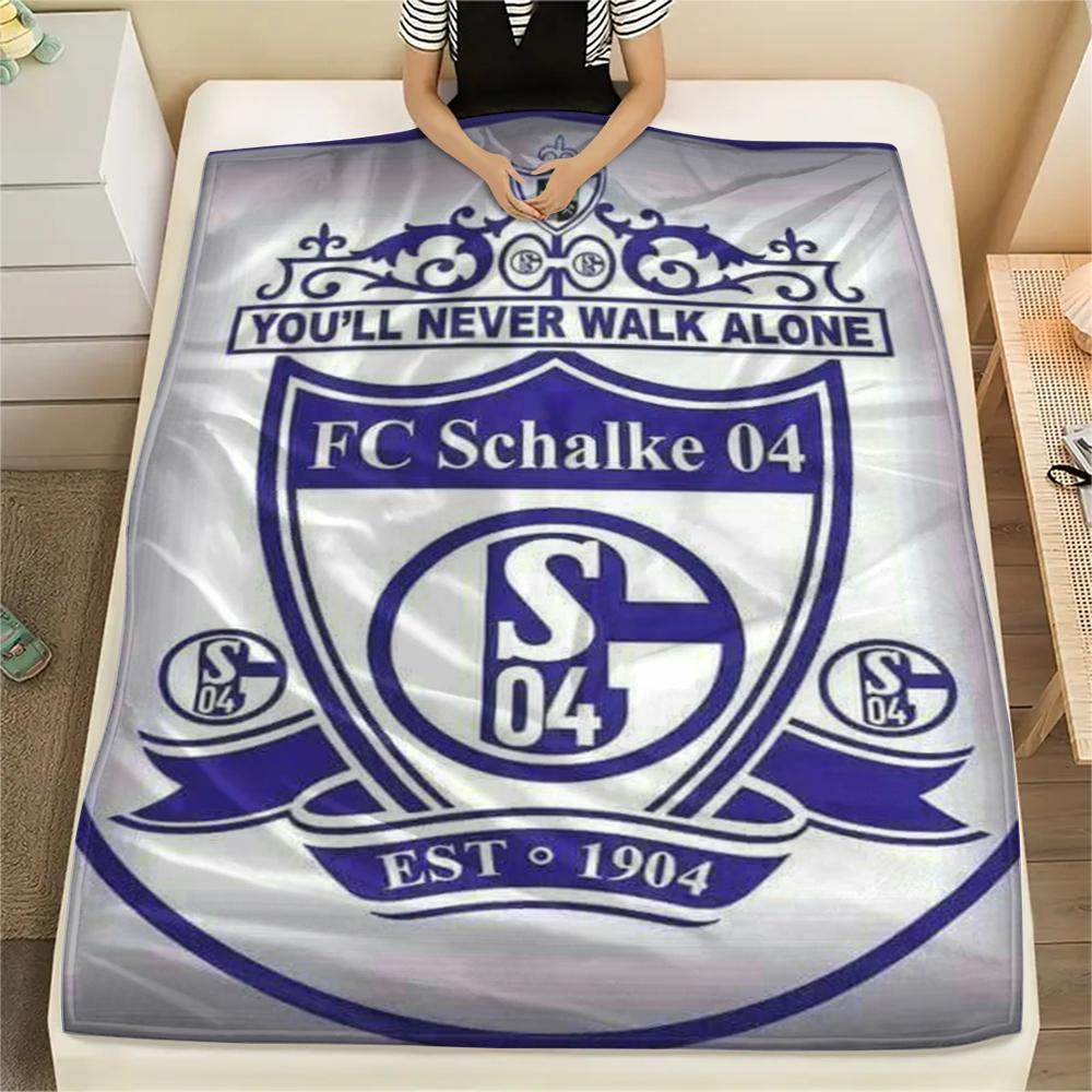 1 ks Flísová deka s potiskem Schalke 04, Vysoká kvalita, Pohodlná pro všechna roční období, Domácí dekorace, Teplo a pohodlí, Perfektní jako vánoční dárky147