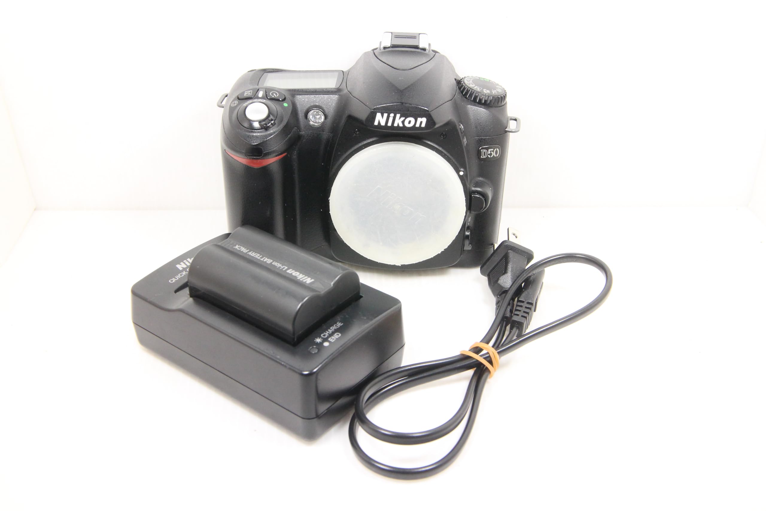 

Nikon D50 Black Digital SLR Camera Body Only D50B чорний