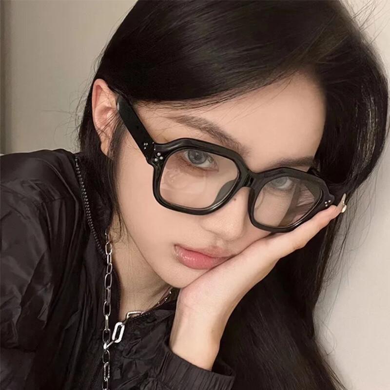Retro Anti Blue Light Reading Computer Glasses Women Men Trendy Fashion Presbyopia Eyeglasses Classic Rivets Spectacles Uv400