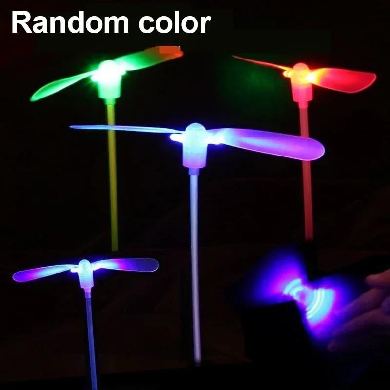 

LED Luminous Bamboo Dragonfly Flying Saucers with Light Outdoor Night Shooting Helicopters Flying Toys Kids Birthday Party Props B- Random color