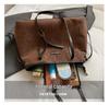 Women's Large-Capacity Retro Tote Bag - Versatile, Casual, Single Shoulder, Underarm Design for Autumn & Winter 2025 Work Commute.