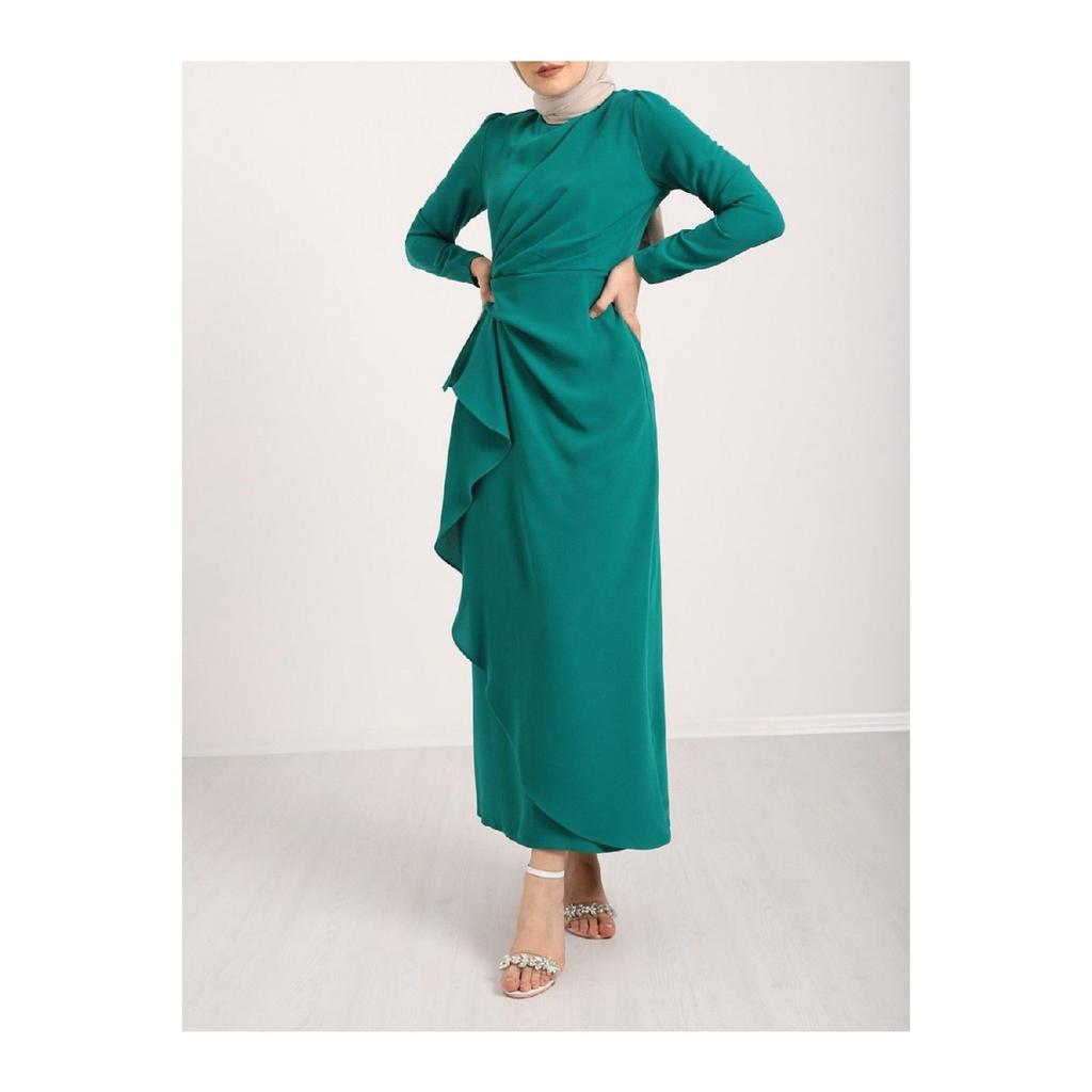 Asymmetrical Crepe Dress With Aller Front And Skirt