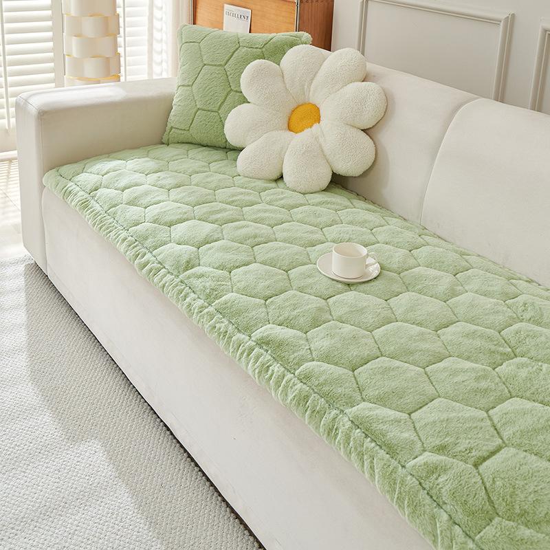 Thickened Warm Sofa Cover Fabric New Autumn And Winter Anti Slip Sofa Cushion Cover One-Piece Laying Skin Friendly Cream Style