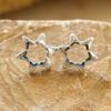BELLOOGGI Star Whith a Heart Earring