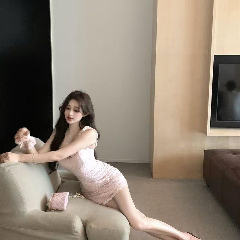 Summer Pink Lace Slim Waist Dress with Square Neck