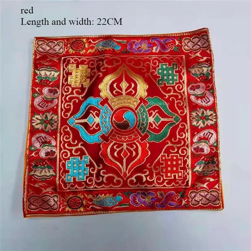 Cuscino/Tappetino per Campana Ricamato Rosso/Giallo/Blu con Strumenti Rituali Vajra Otto Oggetti Auspiciosi Tessuto Tibetano Forniture Buddiste