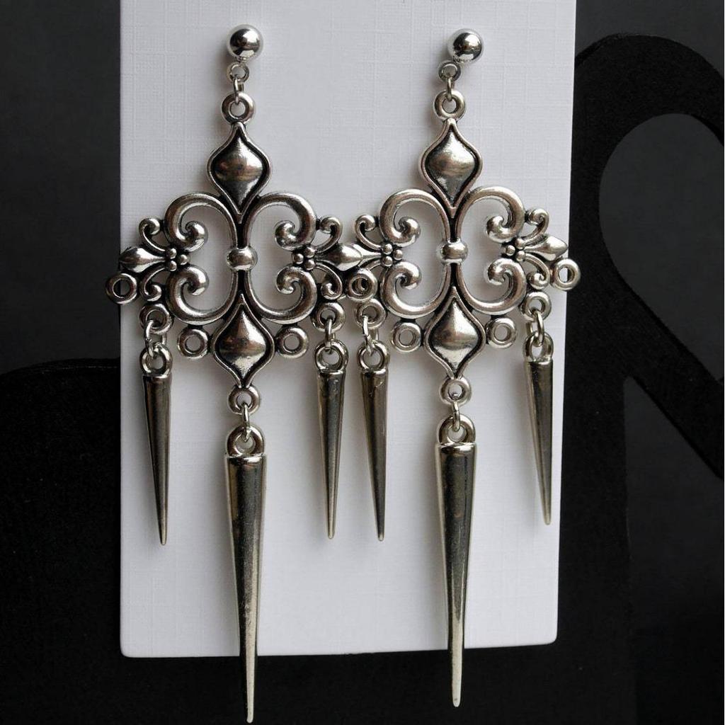 Silver Gothic Filigree Earrings