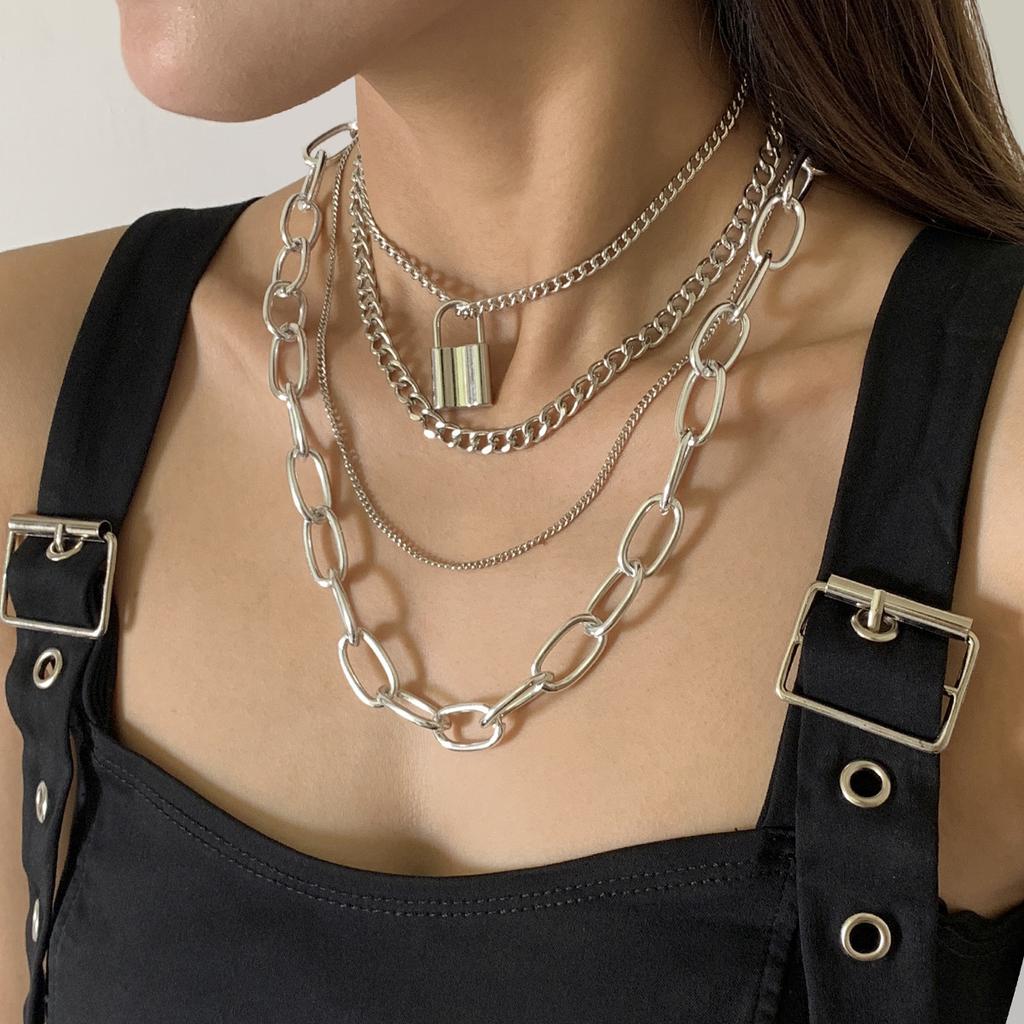 Tillbehör, Kreativa Modeelement Mångsidigt Halsband, Enkelt Retro Nyckellås Hänge Halsband Dam