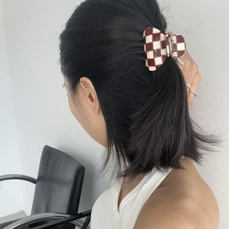 

mosxe Gyoza hair clip one