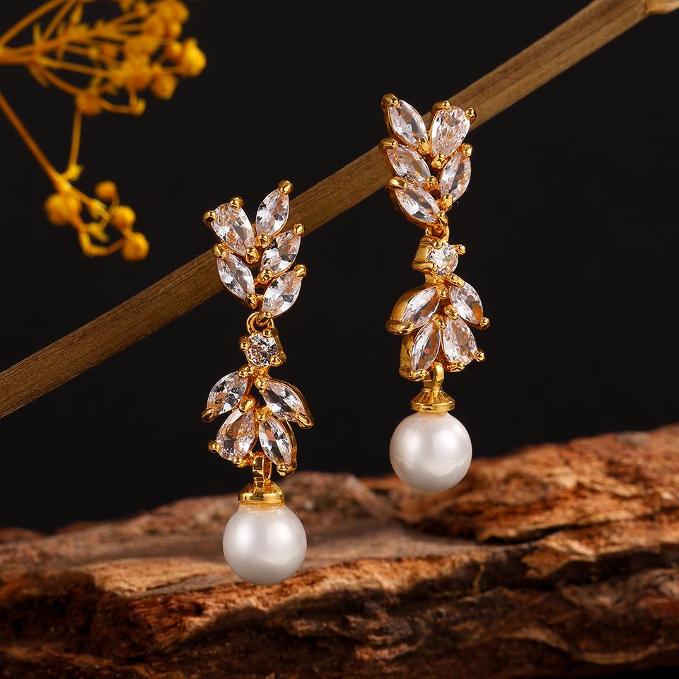 ZAKOL Luxury Leaf Cubic Zirconia Imitation Zircon Dangle Earring for Women Elegant Wedding Engagement Party Zircon