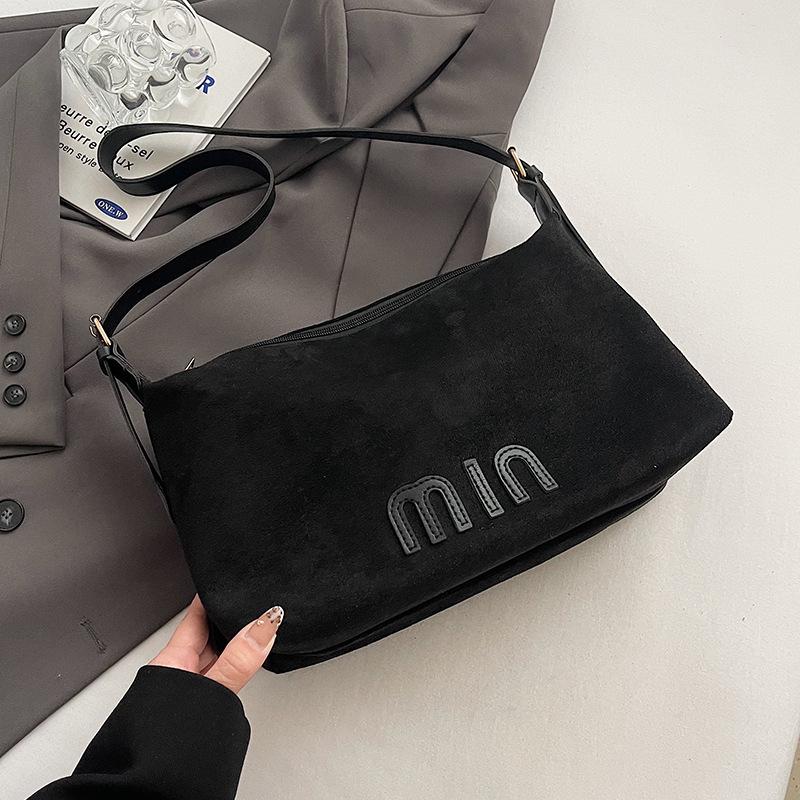 

Большая вместительная сумка для женщин в осенне-зимний модный кроссбоди сумка для женщин Ins Niche Универсальная сумка-пельмень на одно плечо