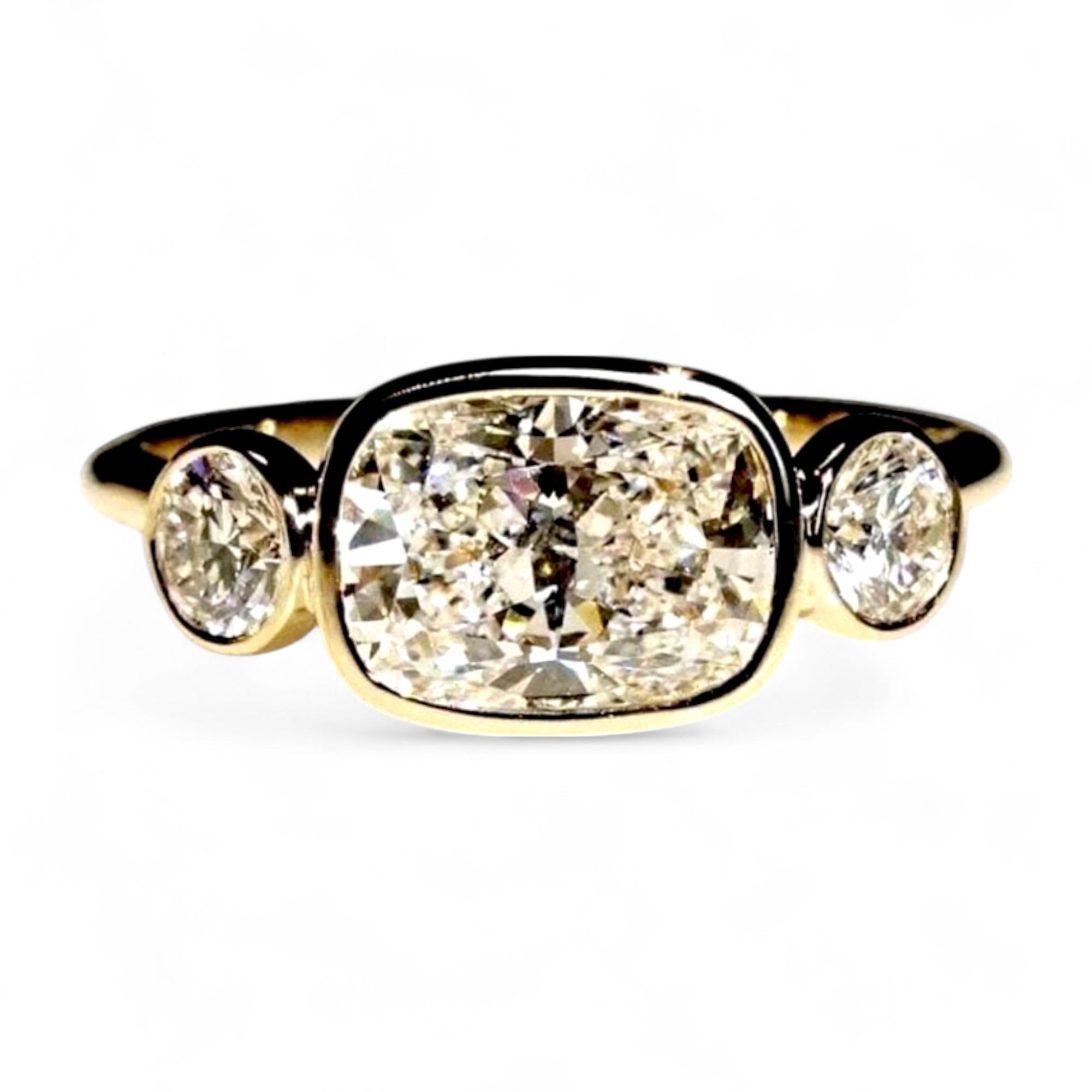 

Women’s Cushion Cut Three Stone Ring – Gold Plated Band with Cushion Center and Round Side Stones, Elegant Engagement Style Jewelry Gift for Her K