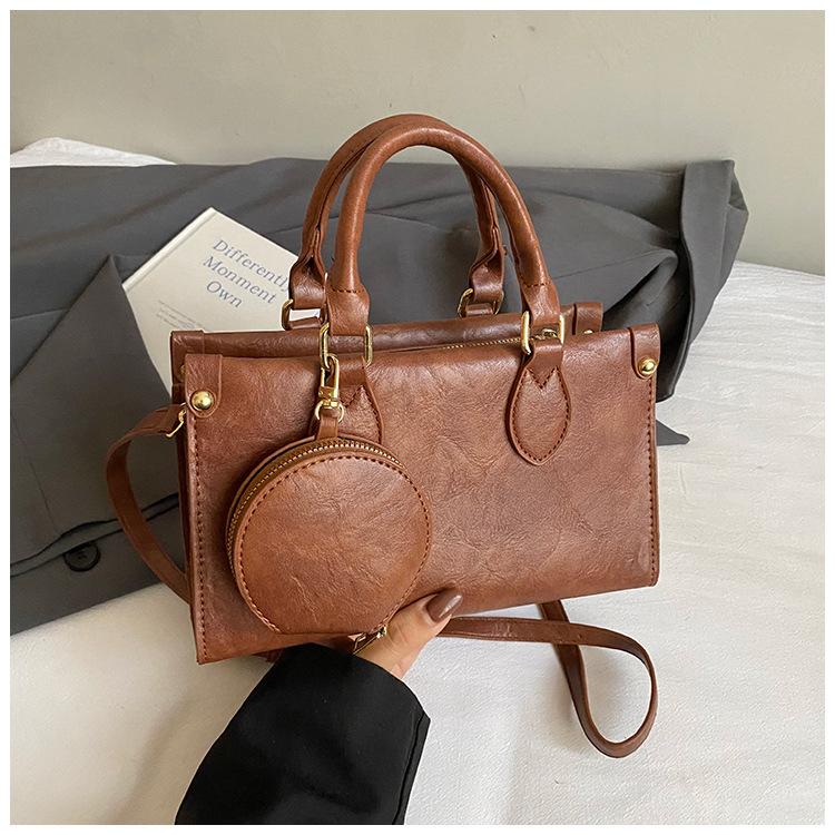 Herbst neue Tasche Damen Trend lässige einfache Umhängetasche beliebte Damenhandtasche Pendler kleine quadratische Tasche