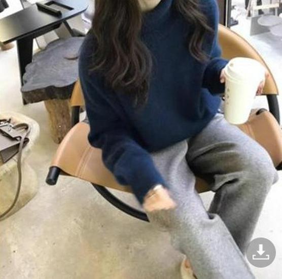 Women's European High Neck Pullover Sweater: Autumn/Winter Loose Fit, Slimming Plain Knit Base Layer