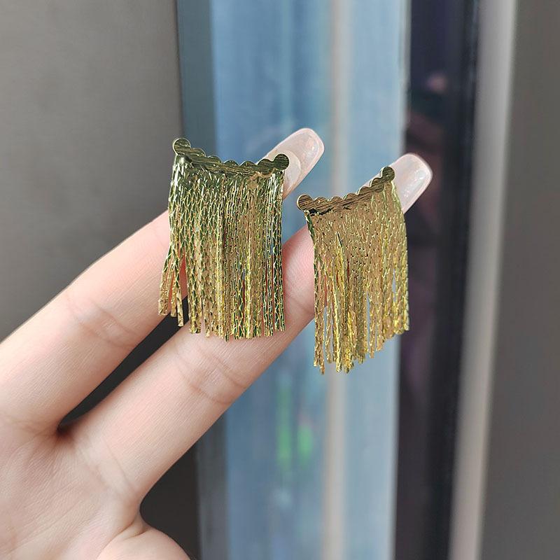 Boucles d'oreilles à franges larges et légères, design de niche luxueux, boucles d'oreilles à chaîne haut de gamme, boucles d'oreilles exquises à longue durée de vie, galaxie