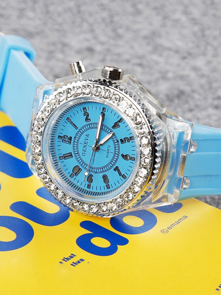 Fashionable LED Illuminated Watch with Night Light for Men and Women; Student Watch with Fluorescent Quartz
