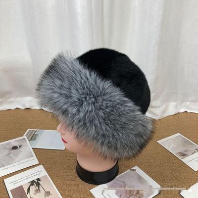 Mongolische Plüschmütze: Damen-Glockenhut mit breiter Krempe aus Kunstfuchsfell für Herbst/Winter-Wärme.