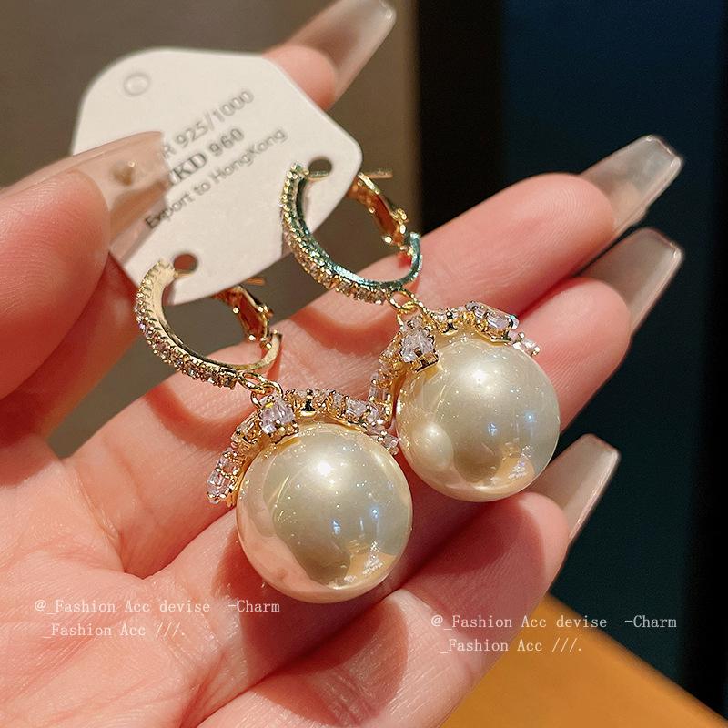 Silver Needle Pearl Diamond Flower Geometric Earrings Niche Fashion High-end Earrings Elegant Temperament Earrings Women
