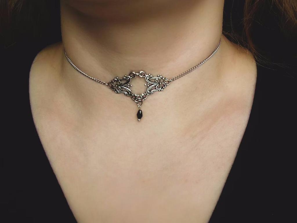 Vintage Animal Pendant Necklace With Black Glass Beads And Cross Chain For Women