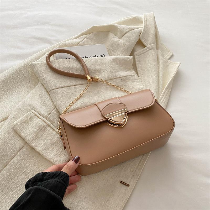 New Trendy Retro Messenger Bag Niche Design Shoulder Armpit Bag 2025 Summer Simple Fashion Small Bag Women