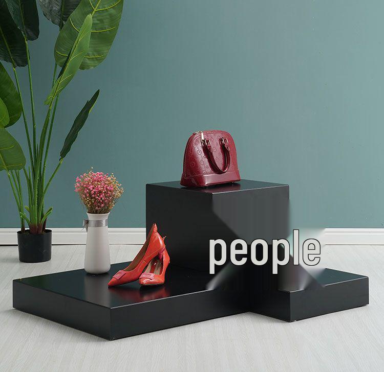 Circular Exhibition Stand: High & Low Platforms with Mannequin Base for Clothing Store Display