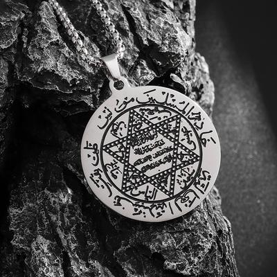 European and American Personalized Retro Disc Six Point Stainless Steel Necklace Fashionable Long
