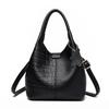 2025 High-End Genuine Leather Women's Shopping Basket Bag with Double-Sided Texture and Leather Tag.