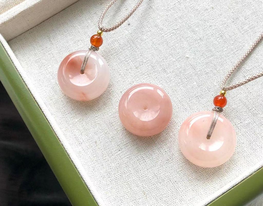 Xinjiang Peach Blossom Golden Silk Jade Pendant Necklace with Pink Jade Buddha Charm