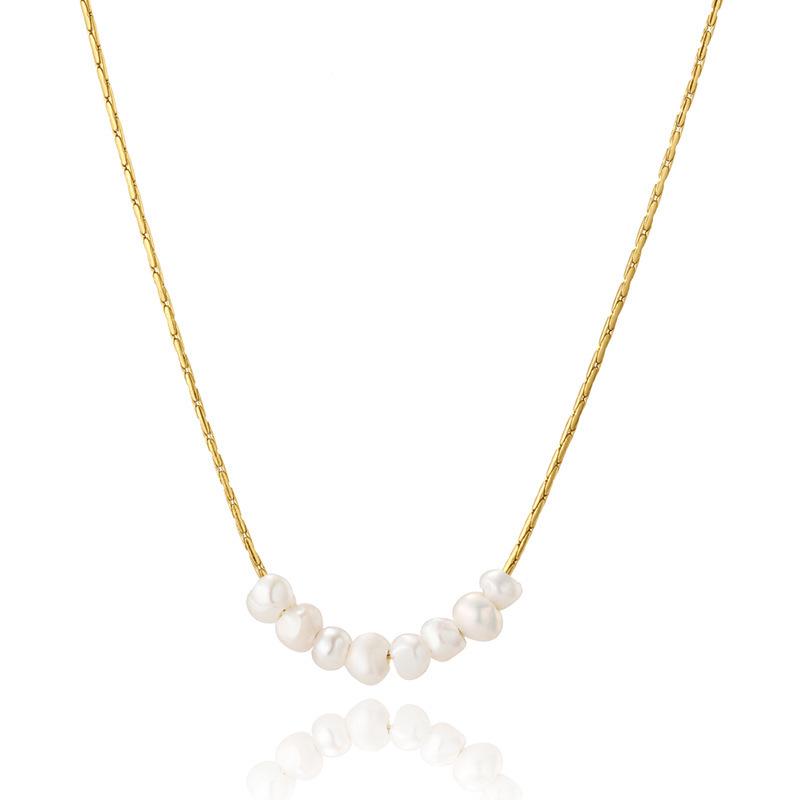 Elegant Freshwater Pearl Necklace, Non-Fading Titanium Steel, Sweet & Sophisticated Women's Clavicle Chain.