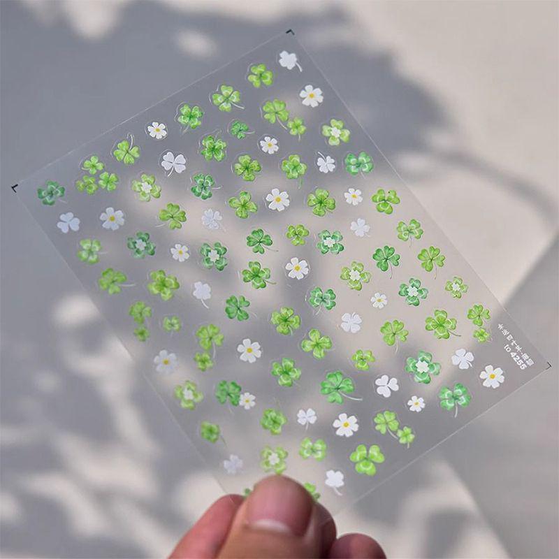 

Elegant Green and White Clover Nail Art Stickers: Fresh, Decorative Grass Patterns Thin and Durable Clover Sheet